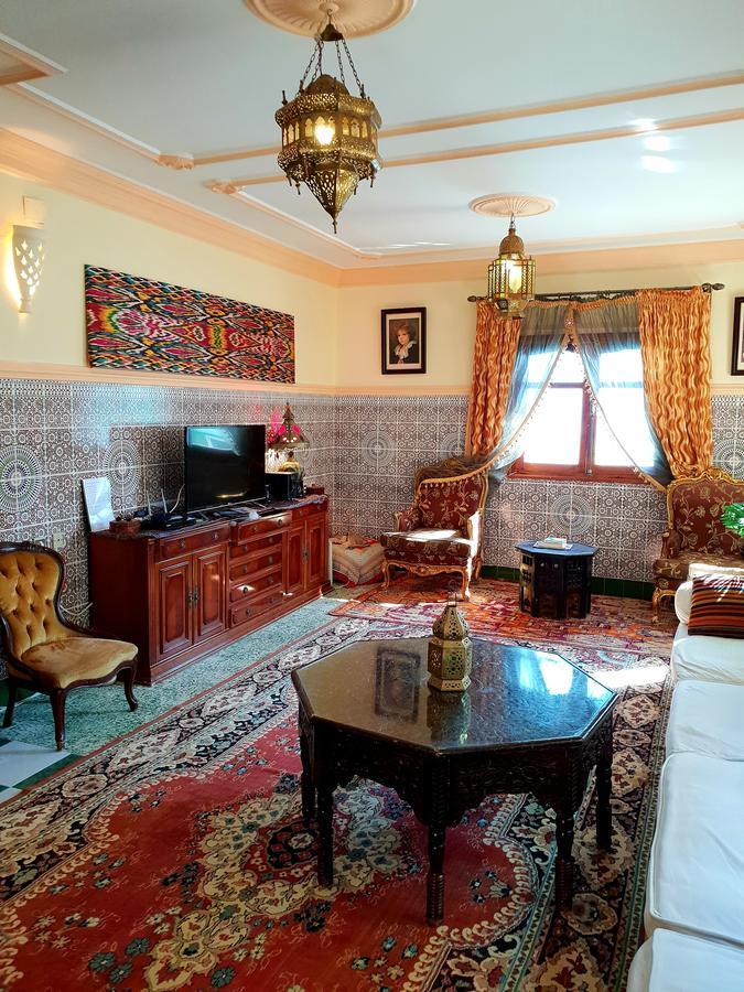 Апартаменти Dar Khadija Асіла Екстер'єр фото